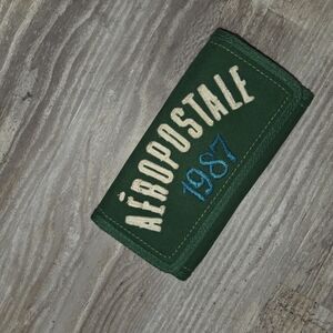 Aéropostale Vintage Green Wallet Y2k
